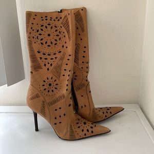 Steve Madden Laser Cut Leather Boots Tan Pointed